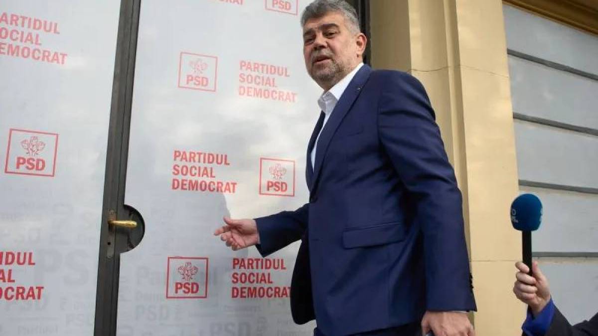 Прем’єр Румунії Марчел Чолаку подав у відставку з поста лідера партії
