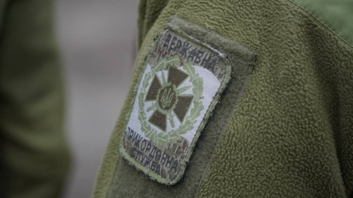 Пункти пропуску на кордоні з Румунією та Молдовою тимчасово призупинили роботу
