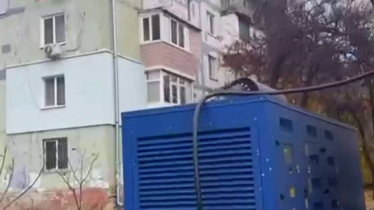 У багатоповерхівки Запоріжжя повернуть світло завдяки потужним генераторам