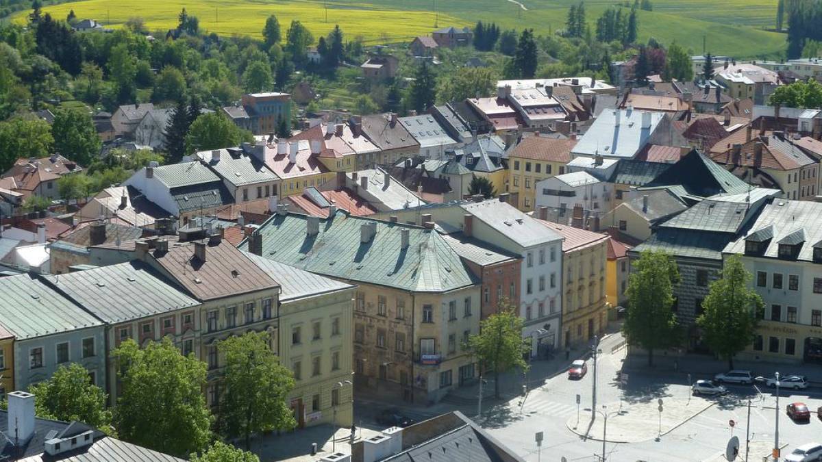 Чеська поліція наймає помічників для контактів з українською діаспорою