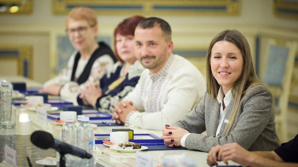 Запорізькі волонтери отримали відзнаку Президента «Золоте серце»