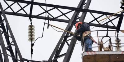 Після вчорашнього ворожого обстрілу була пошкоджена одна із високовольтних ліній.