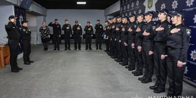 У Запоріжжі новопризначені поліцейські склали Присягу на вірність українському народові