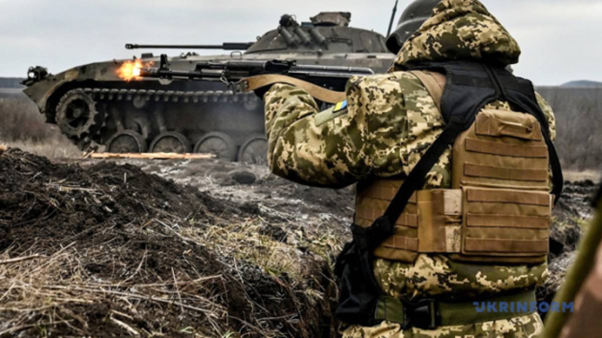 Орієнтовні втрати ворога на 9 грудня: 754590 (+1220) осіб, 19589 (+18) ББМ, 2859 (+2) крилатих ракет