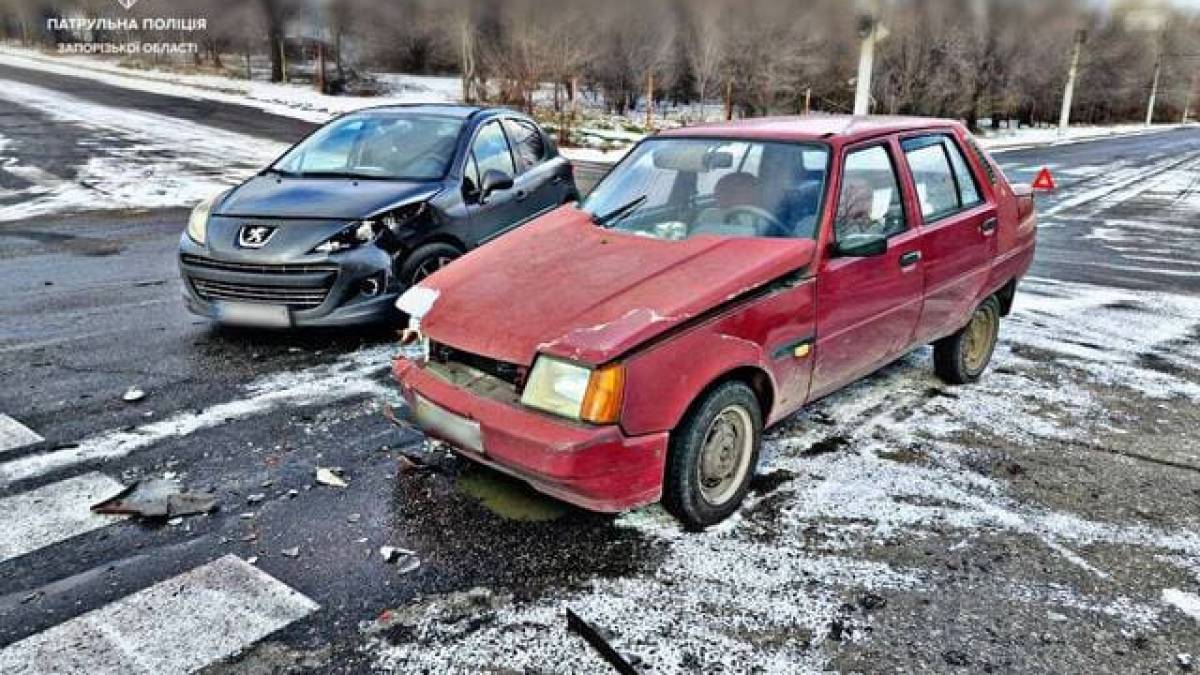 Подробиці учорашньої автопригоди на вулиці Перемоги