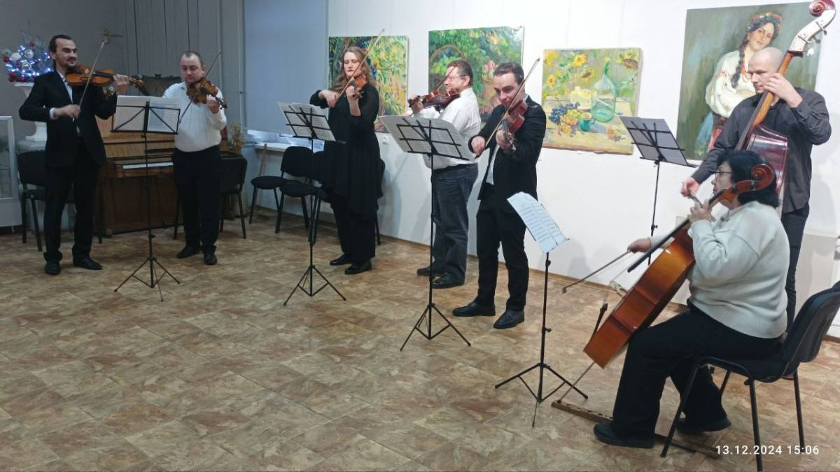 Моцарт, Бах і Гендель в гармонії з живописом: концерт до Дня скрипки в музеї