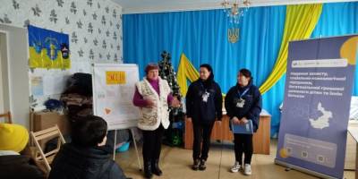 Запорізькі соцпрацівники побували у Петро-Михайлівці