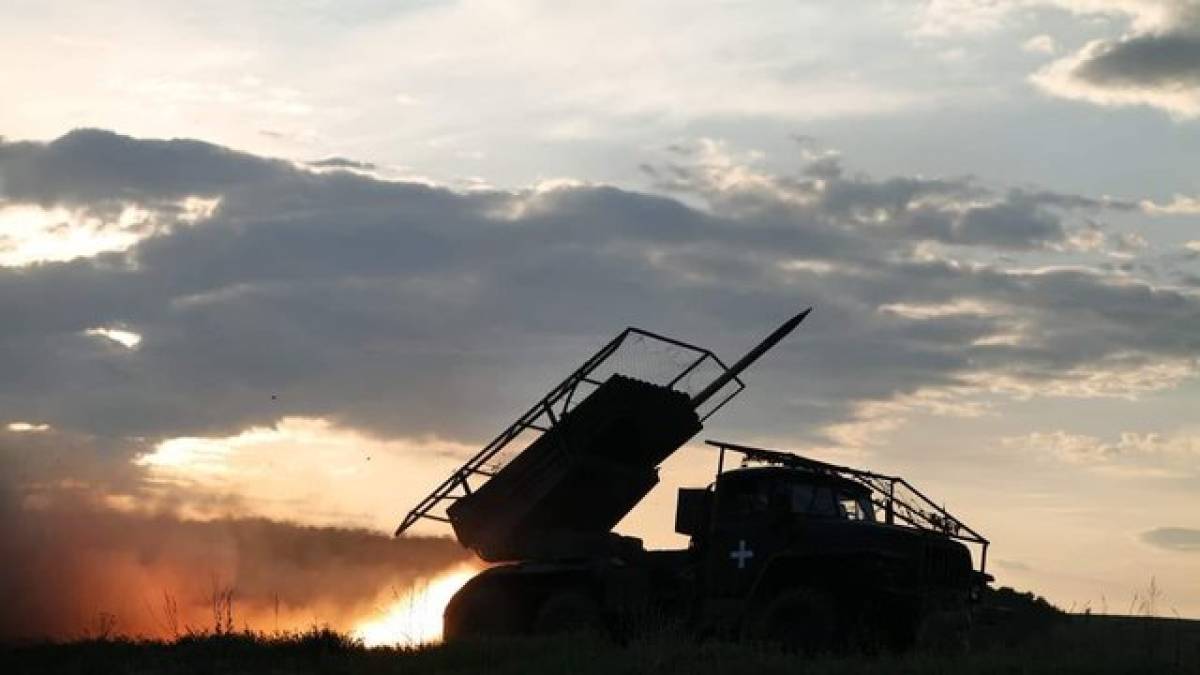 Генштаб ЗСУ — про орієнтовні втрати ворога на 16 грудня: 763510 (+1070) осіб, 19736 (+29) ББМ, 9563 (+12) танки