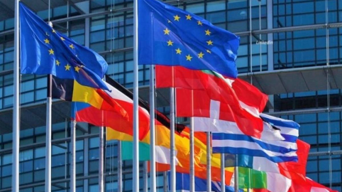 ЄС затвердив 15-й пакет санкцій для рф: у списках тіньовий флот, китайські суб’єкти й особи з КНДР