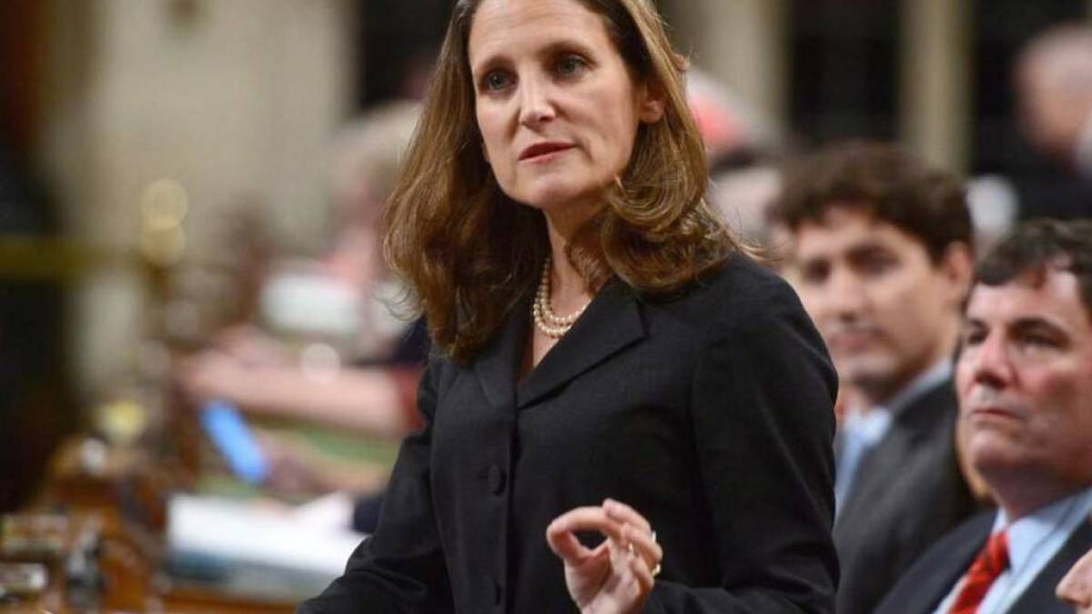Христя Фріланд пішла у відставку з посади міністра фінансів Канади