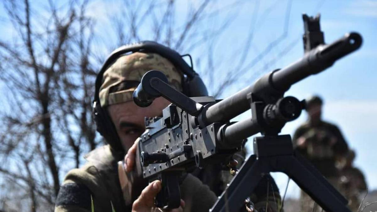 На Оріхівському напрямку ворог атакував позиції наших захисників за підтримки авіації: Генштаб ЗСУ