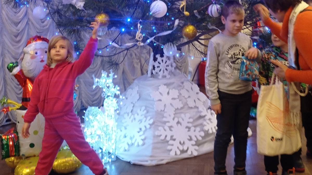 Між ялинкою та музичними пригодами принцеси Зміяни: настав час святкових вражень