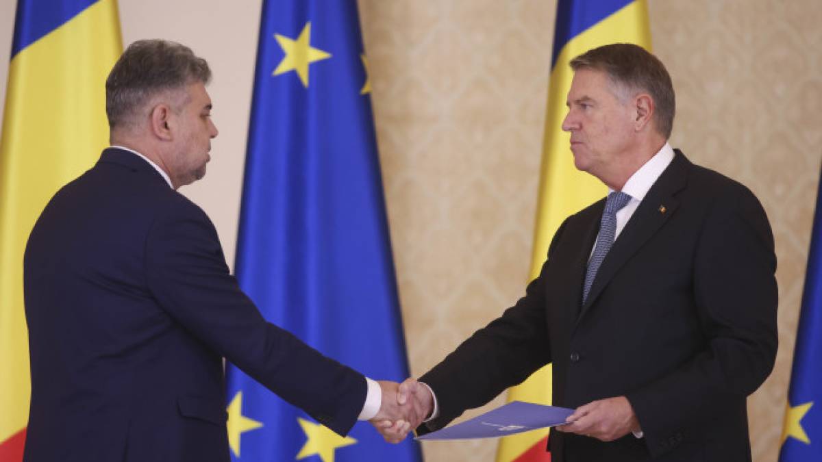 Новий уряд Румунії під керівництвом Чолаку склав присягу
