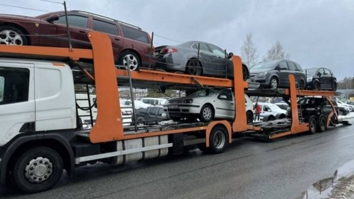 За рік Латвія передала Україні 612 автівок, конфіскованих у п’яних водіїв