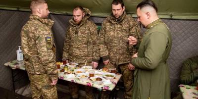 Святвечір українських воїнів на передовій