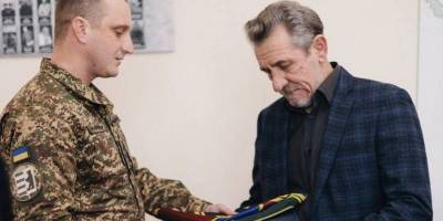 Родині загиблого на Запоріжжі гвардійця вручили його посмертний орден