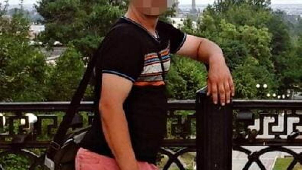 За матеріалами ДБР судитимуть колишнього правоохоронця, який підняв триколор на Мелітопольщині