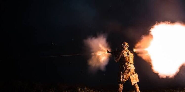 Генштаб ЗСУ – про орієнтовні втрати ворога на 1 січня 2025 року: 790800 (+1250) осіб, 330 (+1) гелікоптерів, 21131 (+50) БпЛА