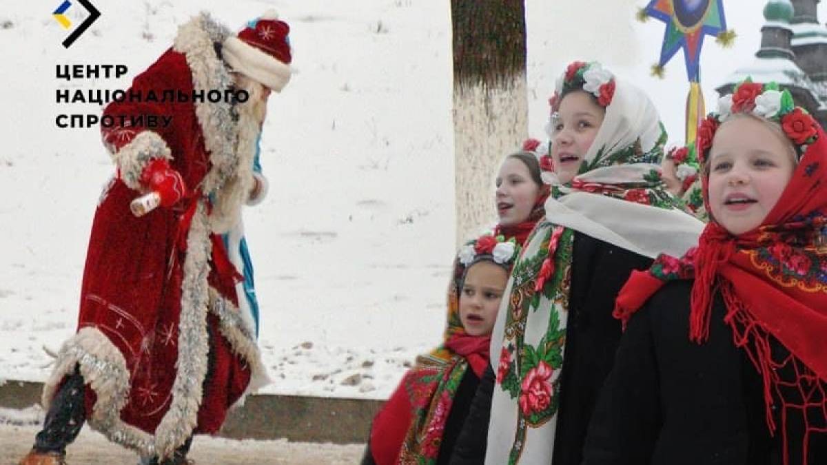 Росіяни забороняють українські традиції на ТОТ