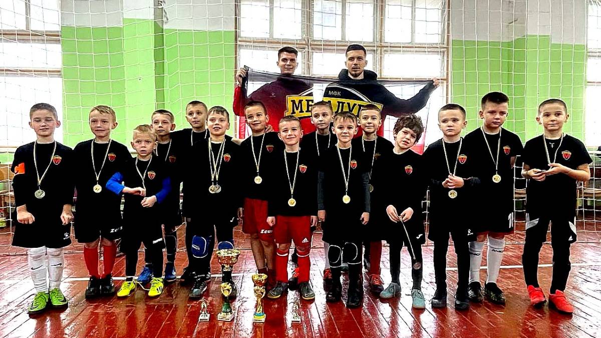 Юні запорізькі футболісти чудово виступтли на турнірі LOKO CUP