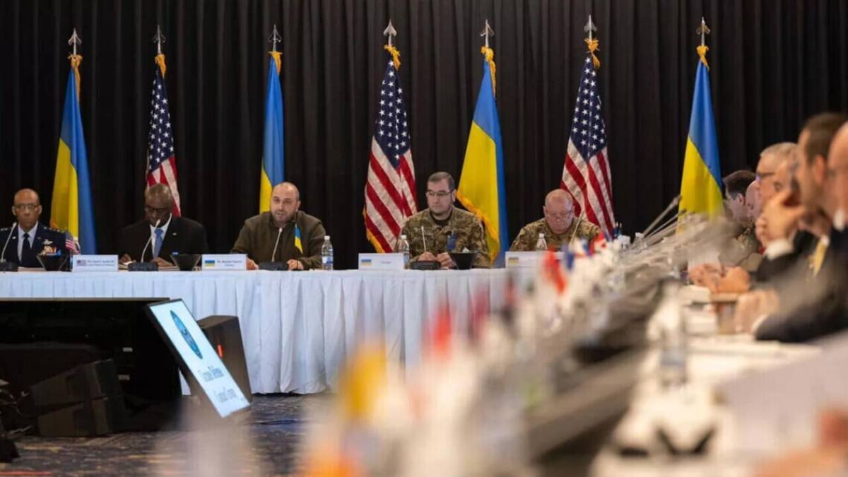 Відома дата першої в цьому році зустрічі «Рамштайн»