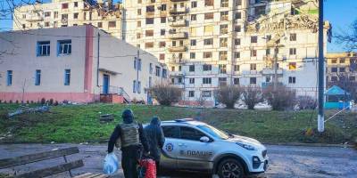 На Запорожье полицейский офицер громады эвакуировал двух жительниц Степногорска