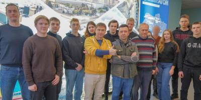 Запорізькі атомники, які виїхали з окупації, вчать студентів керувати ядерним енергоблоком