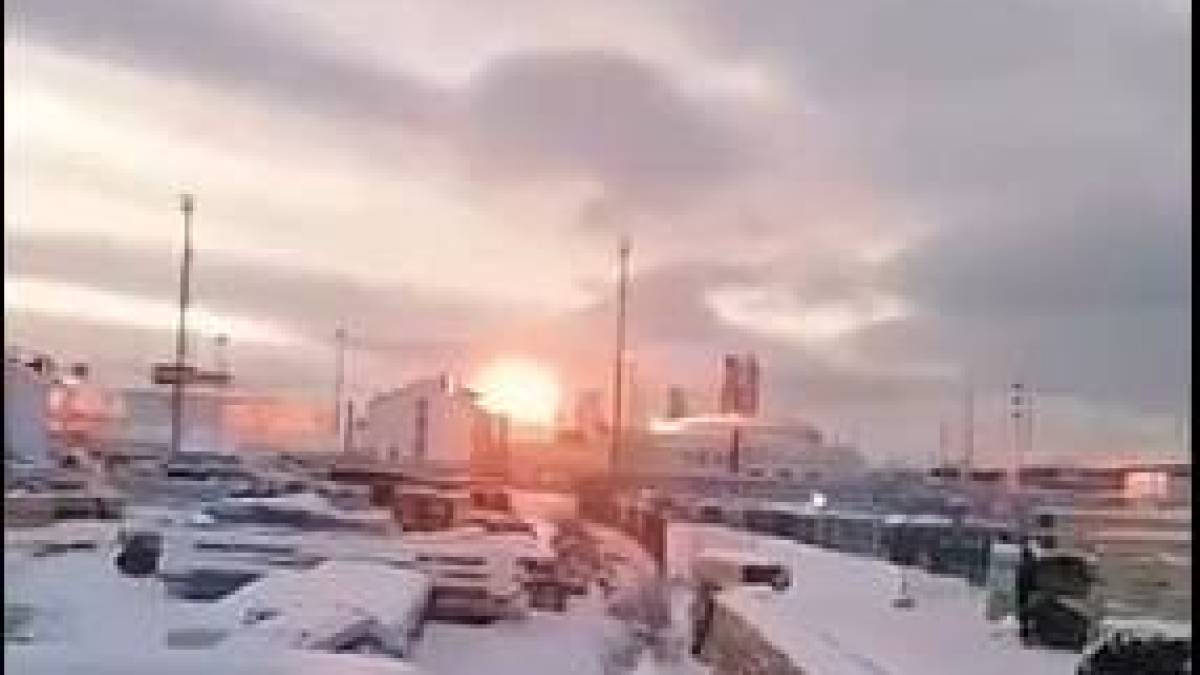 Українські БПЛА сьогодні вчергове атакували ворожі війскові об’єкти (відео)