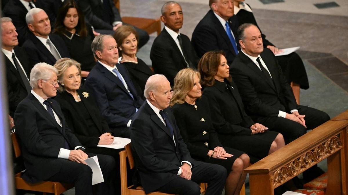 П’ятеро президентів США потрапили на одне фото: що про них відомо на зараз