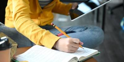 Контроль за дотриманням вимог санітарного законодавства в запорізьких закладах освіти