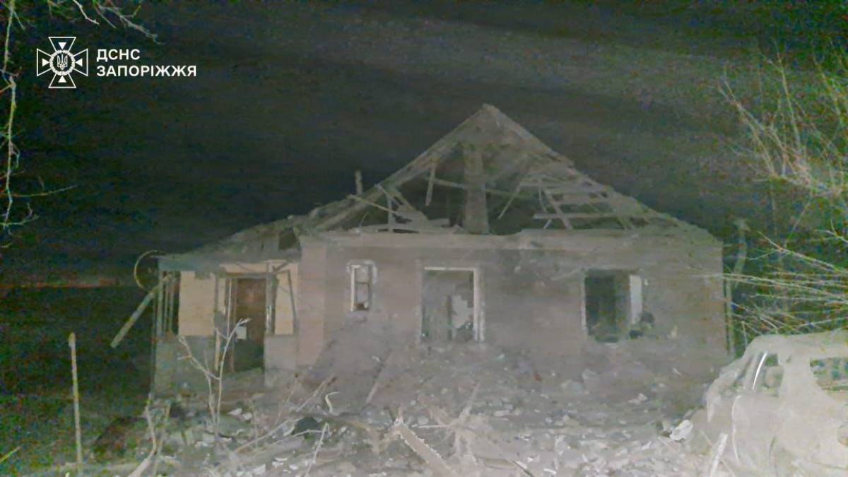 ДСНС Запорізької області: ліквідація наслідків ворожих обстрілів 9 січня