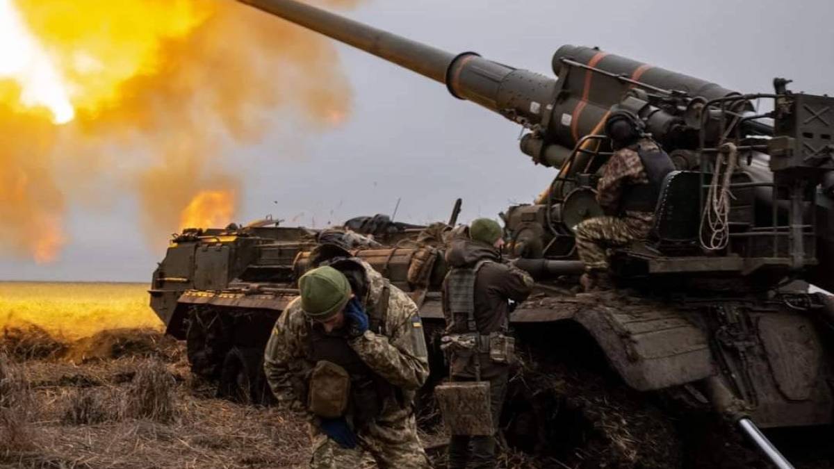 Генштаб ЗСУ — про орієнтовні втрати ворога на 12 січня: 808250 (+1750) осіб, 21839 (+22) артсистем, 20289 (+18) ББМ