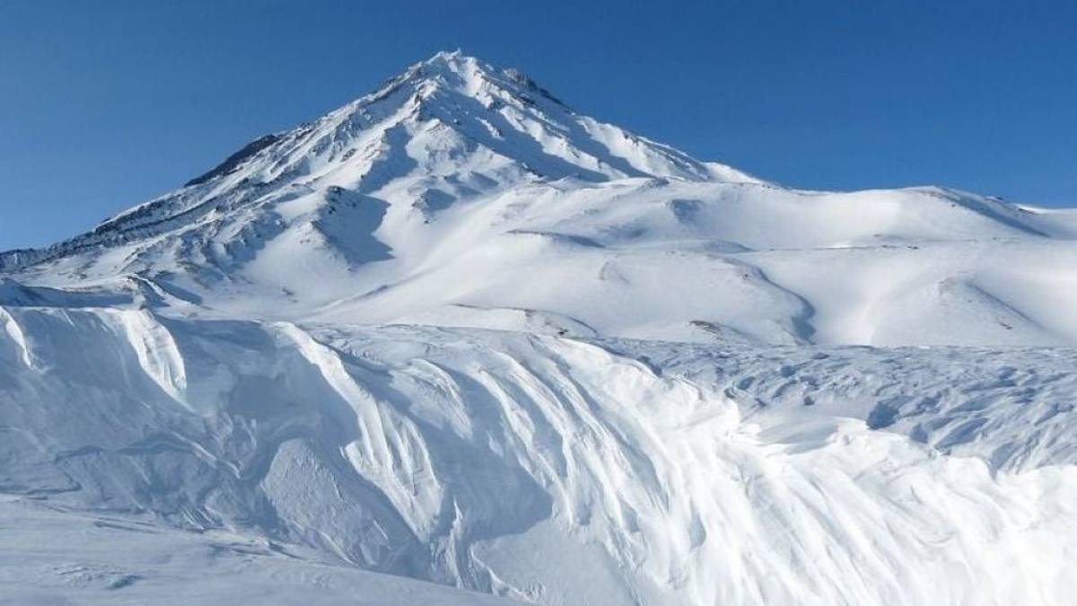 Блукали кілька днів без води та їжі: у румунських горах мало не загинули два українці (оновлено)