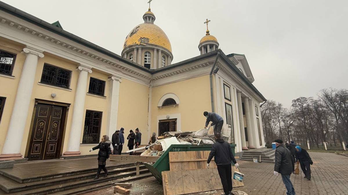 У Запоріжжі внаслідок атаки пошкоджено центральний собор Шевченківського району 