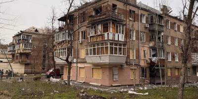 Доля трьох людей після ворожого обстрілу залишається невідомою