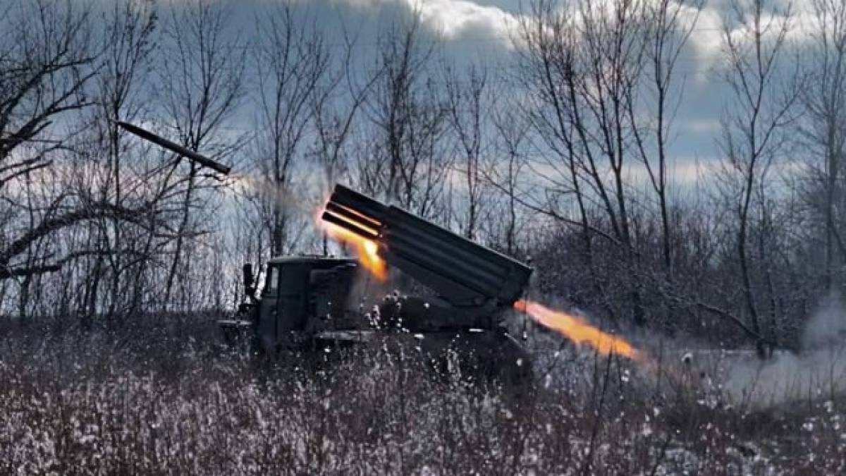 Генштаб ЗСУ — про орієнтовні втрати ворога на 21 січня: 822030 (+1600) осіб, 22134 (+60) артсистем, 3710 (+4) спецтехніки