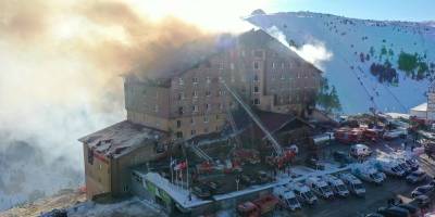 Пожежа в готелі на гірськолижному курорті Туреччини: загиблих уже 76