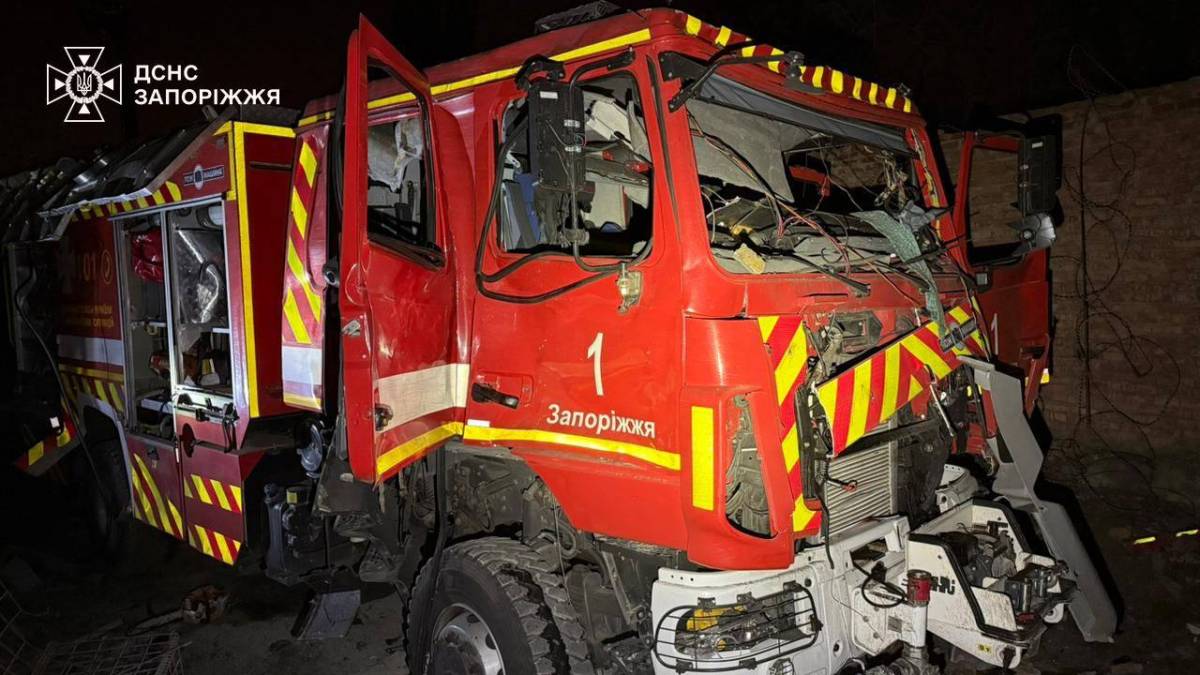 У Запоріжжі: внаслідок нічного обстрілу загинув 1 людина, 26 постраждало, зокрема рятувальники ДСНС