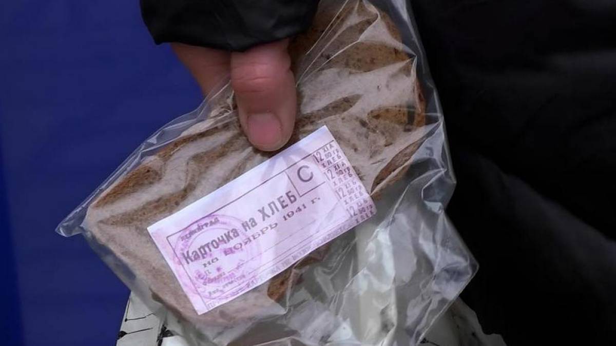 В окупованому Мелітополі городянам видавали хлібні картки на… листопад 1941 року