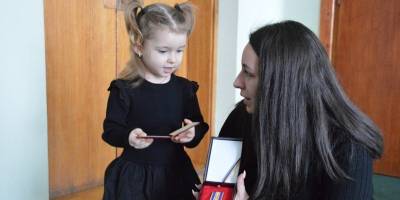 Родині  загиблого на Запоріжжі гвардійця передали його посмертний орден