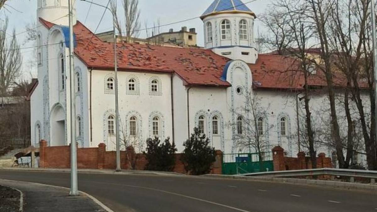 Окупанти хочуть “переробити” маріупольський храм, занесений до Книги рекордів України