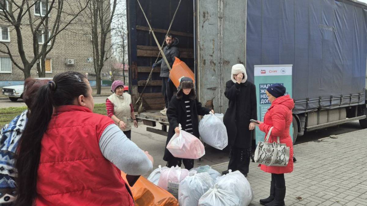 У Запоріжжі переселенці отримали більше 600 гуманітарних наборів