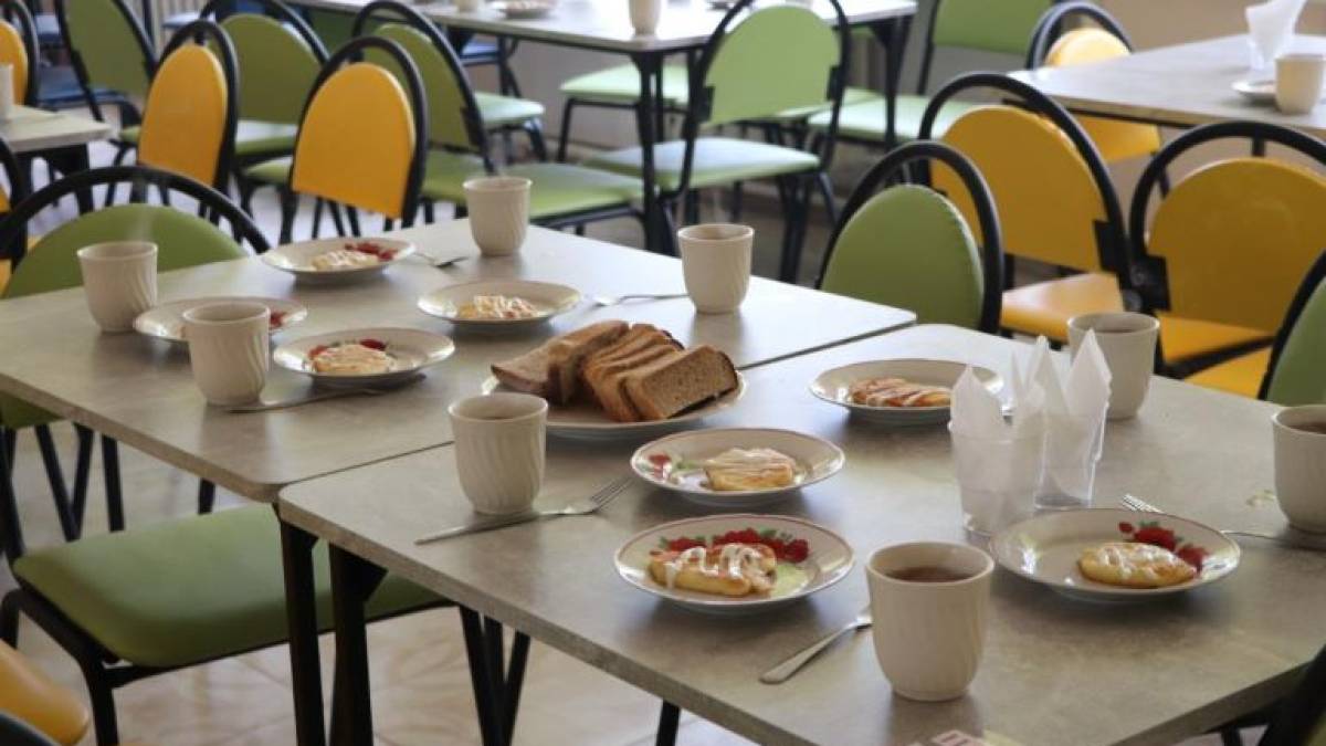 У Запоріжжі обговорили питання модернізації шкільних харчоблоків