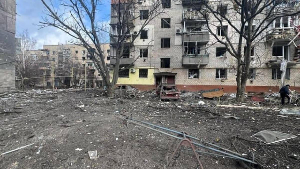 4 лютого о 13:20 ворог здійснив обстріл керованими авіабомбами місто Гуляйполе
