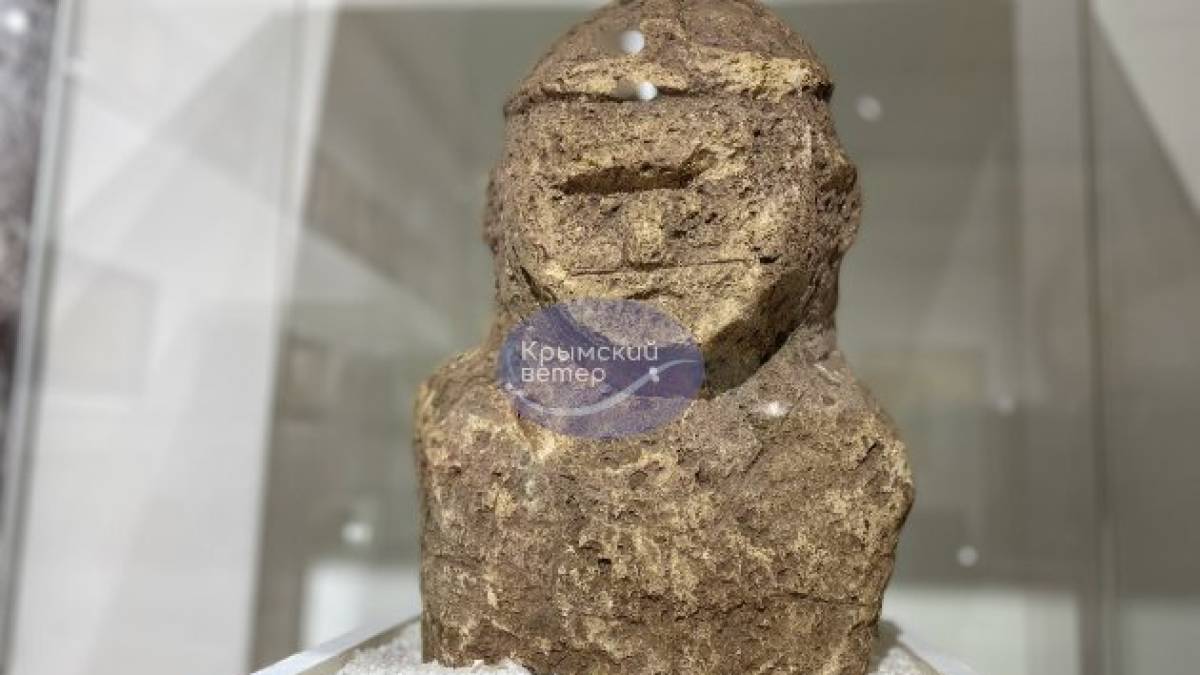 Україна ввела санкції проти тіньового флоту росії та розкрадачів спадщини
