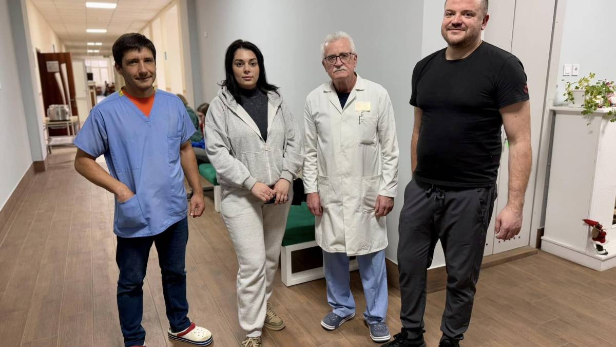 Медики врятували 15-річну дівчину з Запоріжжя з синдромом «Рапунцель»