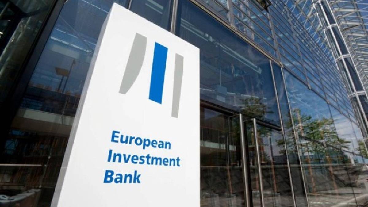 До Києва прибула голова Європейського інвестбанку Надія Кальвіньо