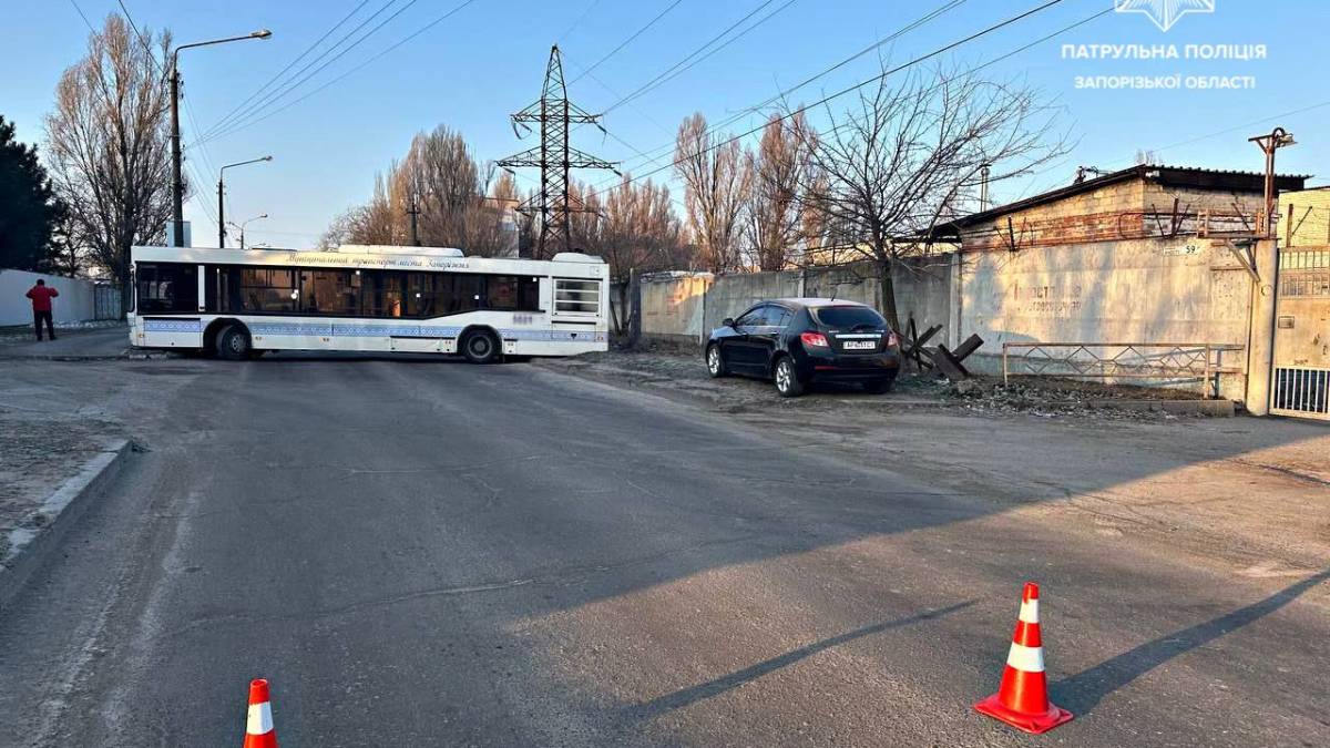 На одній із вулиць Запоріжжя обмежено рух транспорту