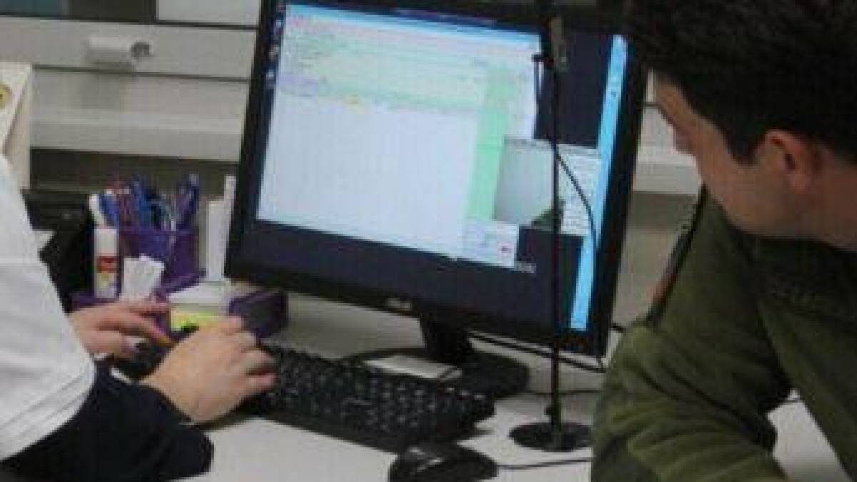 Зеленський підписав Закон про продовження термінів проходження ВЛК