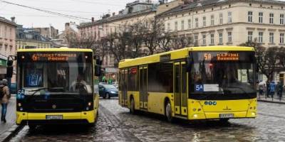На Львівщині запровадили зупинку транспорту під час хвилини мовчання